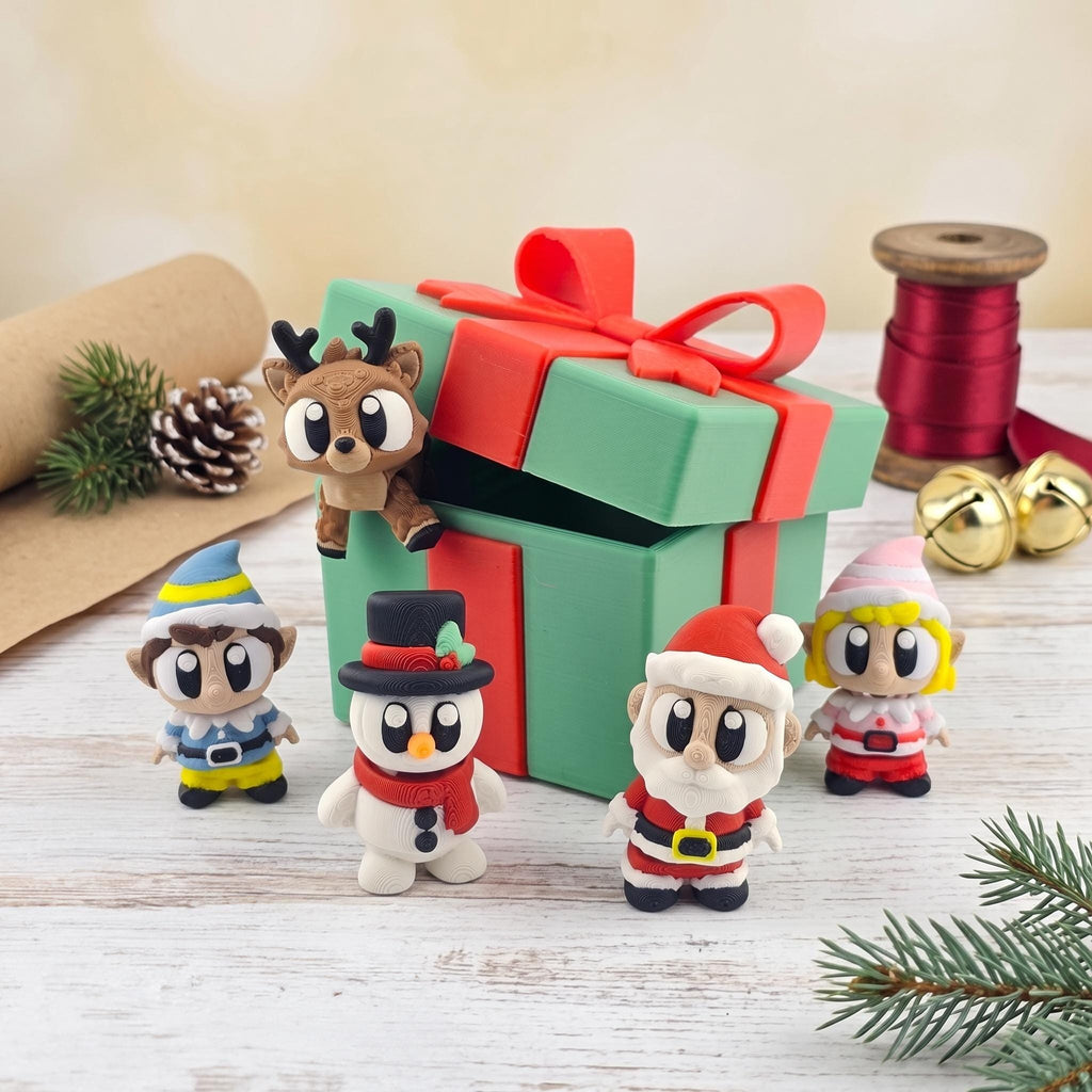 Holiday Helpers in a Present Mini Playset
